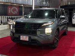 ميتسوبيشي اوتلاندر